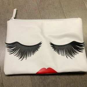 New White Faux Leather Makeup Bag Pouch - 3D Eyelashes & Red Lips